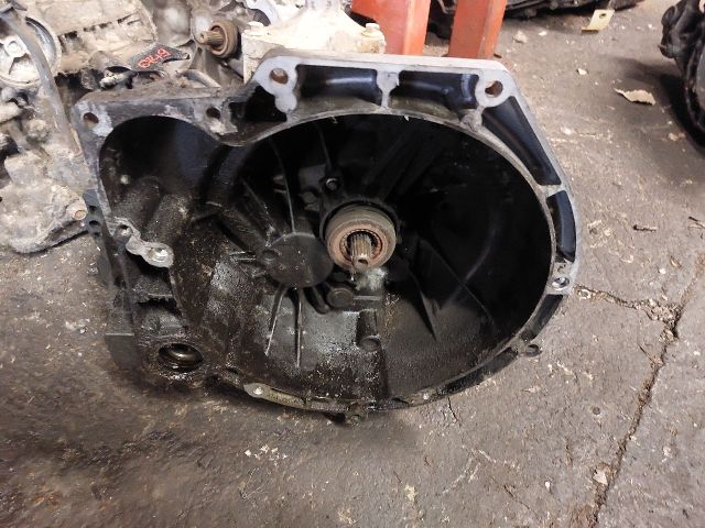 bontott FORD FIESTA VI Váltó (Mechanikus)