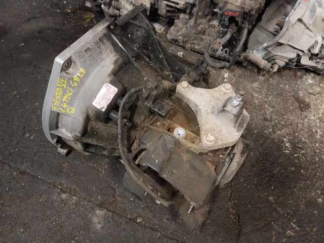 bontott FORD FIESTA VI Váltó (Mechanikus)