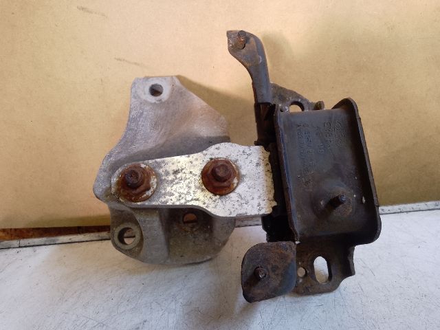 bontott FORD FIESTA VI Váltó Tartó Bak (Pozíciófüggetlen)