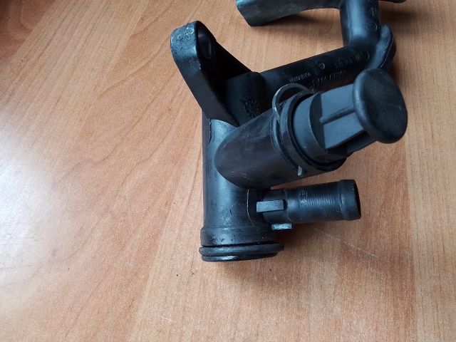 bontott FORD FIESTA VI Vízcső