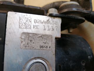 bontott FORD FIESTA VI ABS Kocka