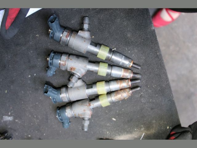 bontott FORD FIESTA VI Porlasztó (1 db)