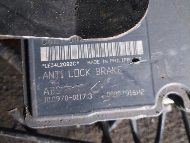 bontott FORD FIESTA VI ABS Kocka