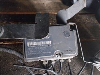 bontott FORD FIESTA VI ABS Kocka