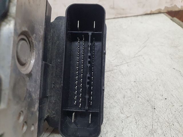 bontott FORD FIESTA VI ABS Kocka