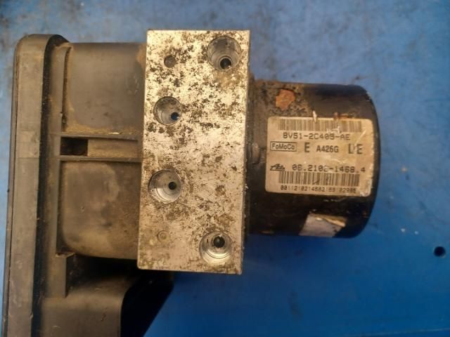 bontott FORD FIESTA VI ABS Kocka