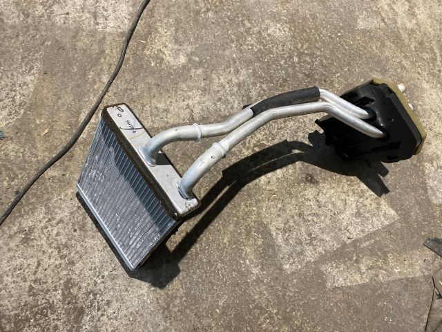 bontott FORD FIESTA VI Fűtőradiátor