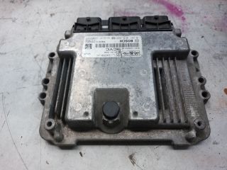 bontott FORD FIESTA VI Motorvezérlő