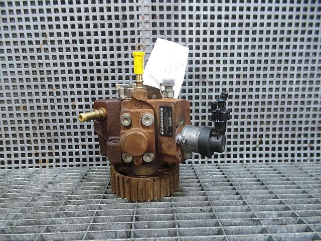 bontott FORD FIESTA VI Nagynyomású Szivattyú