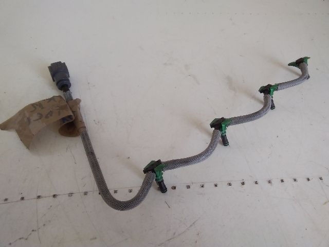 bontott FORD FIESTA VI Résolajcső