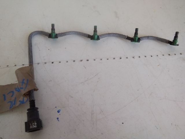 bontott FORD FIESTA VI Résolajcső