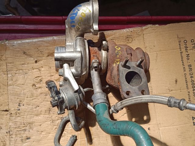 bontott FORD FIESTA VI Turbó