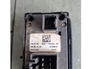 bontott FORD FIESTA VI Ablakemelő Kapcsoló Négyes / Kettes