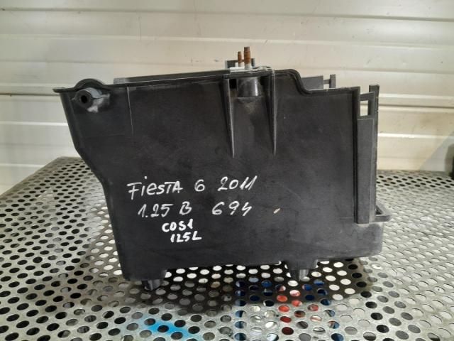 bontott FORD FIESTA VI Akkumulátor Tartó