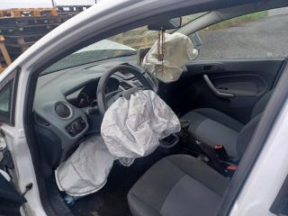 bontott FORD FIESTA VI Akkumulátor Tartó