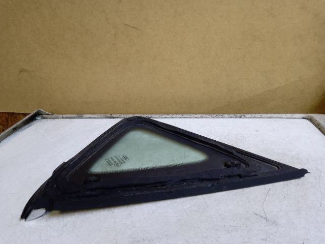 bontott FORD FIESTA VI Bal C Oszlop Oldalablak Üveg