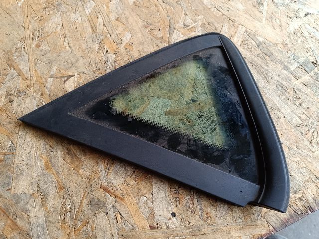 bontott FORD FIESTA VI Bal C Oszlop Oldalablak Üveg