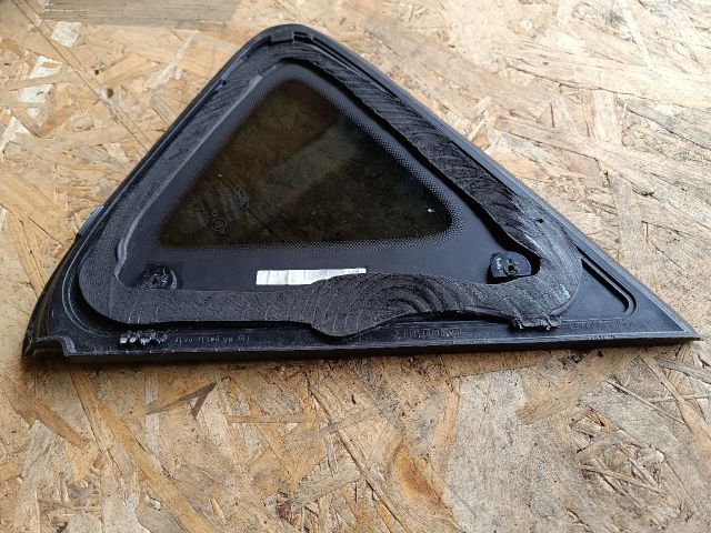 bontott FORD FIESTA VI Bal C Oszlop Oldalablak Üveg