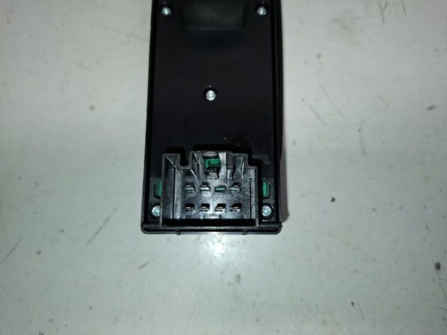 bontott FORD FIESTA VI Bal első Ablakemelő Kapcsoló