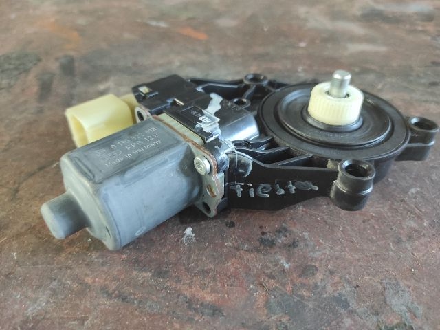 bontott FORD FIESTA VI Bal első Ablakemelő Motor