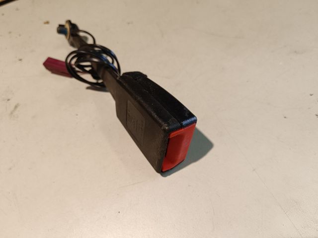 bontott FORD FIESTA VI Bal első Biztonsági Öv Csat