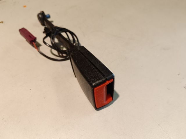 bontott FORD FIESTA VI Bal első Biztonsági Öv Csat