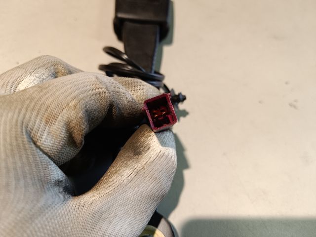 bontott FORD FIESTA VI Bal első Biztonsági Öv Csat