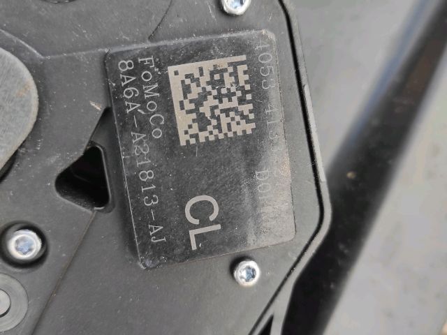 bontott FORD FIESTA VI Bal első Központizár Motor