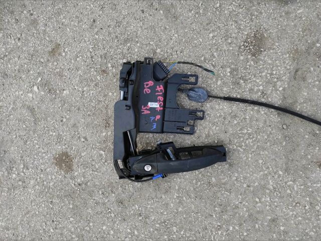 bontott FORD FIESTA VI Bal első Központizár Motor