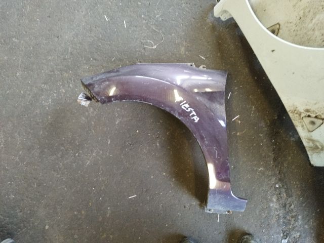 bontott FORD FIESTA VI Bal első Sárvédő