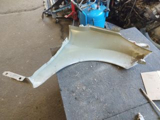 bontott FORD FIESTA VI Bal első Sárvédő