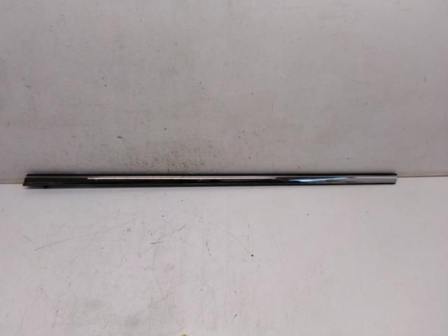 bontott FORD FIESTA VI Bal első Vízlehúzó Gumicsík