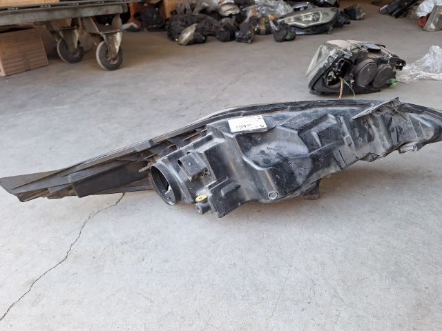 bontott FORD FIESTA VI Bal Fényszóró