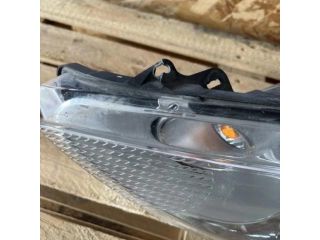 bontott FORD FIESTA VI Bal Fényszóró