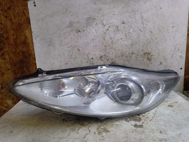 bontott FORD FIESTA VI Bal Fényszóró