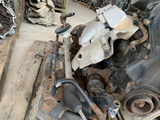 bontott FORD FIESTA VI Bal Gólyaláb Csonkállvánnyal