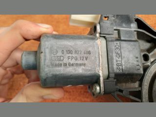 bontott FORD FIESTA VI Bal hátsó Ablakemelő Motor