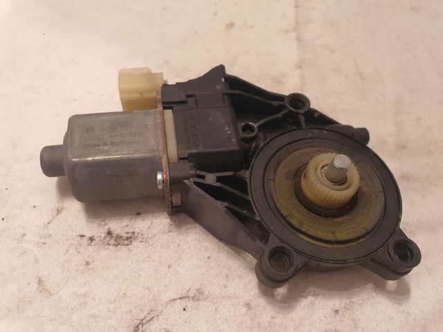 bontott FORD FIESTA VI Bal hátsó Ablakemelő Motor