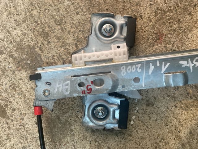 bontott FORD FIESTA VI Bal hátsó Ablakemelő Szerkezet (Elektromos)