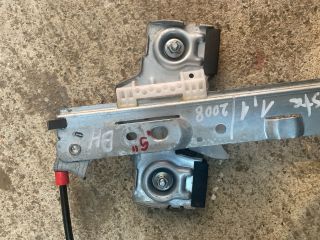 bontott FORD FIESTA VI Bal hátsó Ablakemelő Szerkezet (Elektromos)