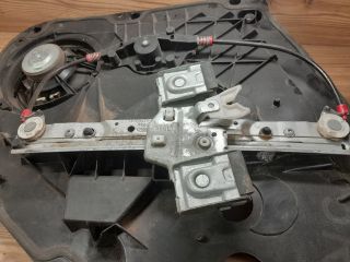 bontott FORD FIESTA VI Bal hátsó Ablakemelő Szerkezet (Mechanikus)