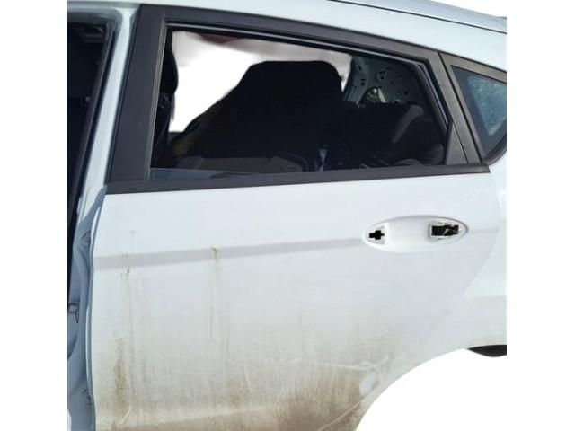 bontott FORD FIESTA VI Bal hátsó Ajtó (Üres lemez)