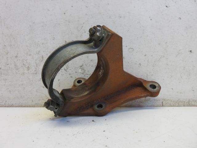 bontott FORD FIESTA VI Bal hátsó Féltengely Tartó