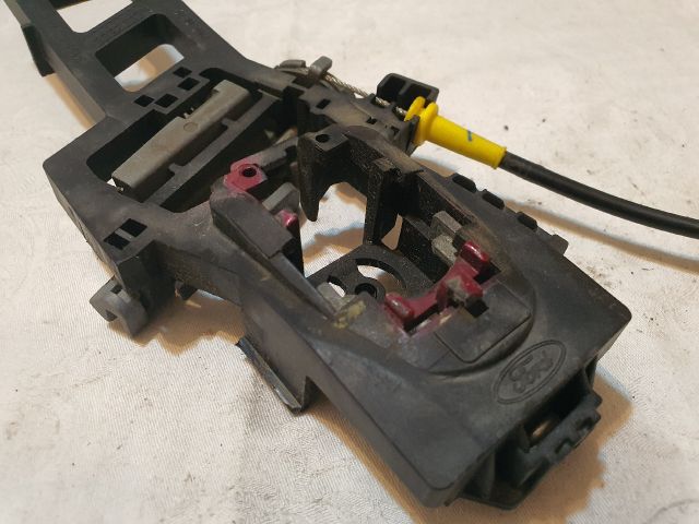 bontott FORD FIESTA VI Bal hátsó Külső Kilincsfészek