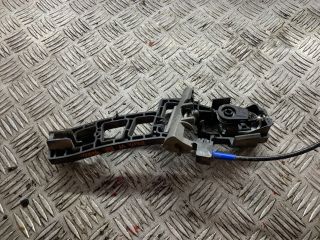 bontott FORD FIESTA VI Bal hátsó Külső Kilincsfészek