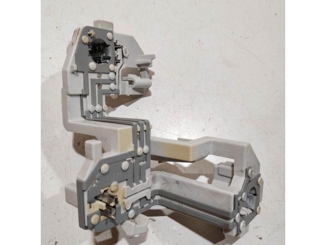 bontott FORD FIESTA VI Bal Hátsó Lámpa Foglalat