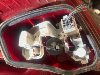 bontott FORD FIESTA VI Bal Hátsó Lámpa