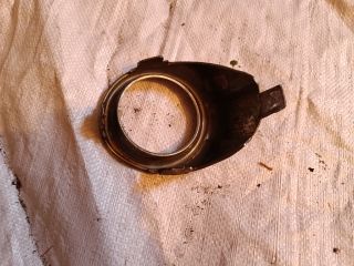 bontott FORD FIESTA VI Bal Ködlámpa Rács