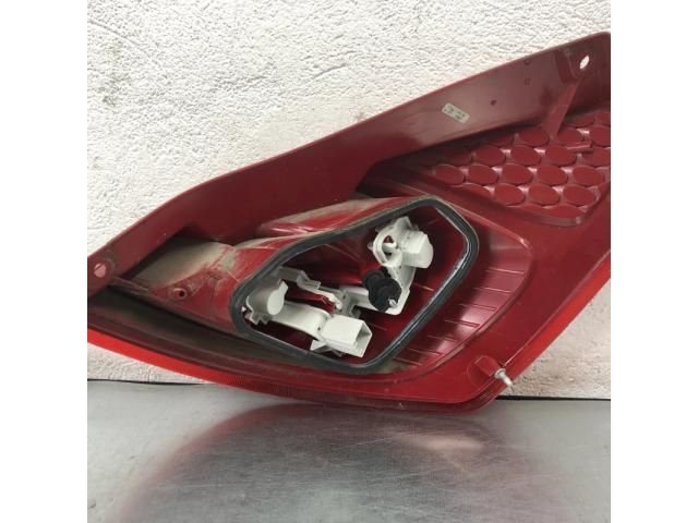 bontott FORD FIESTA VI Bal Külső Hátsó Lámpa