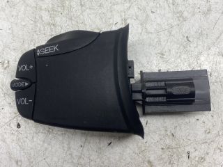 bontott FORD FIESTA VI Bal Multikormány Kapcsoló